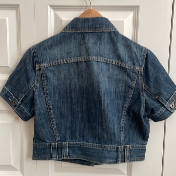 Cute cropped jean jacket - Picture 3 of 3